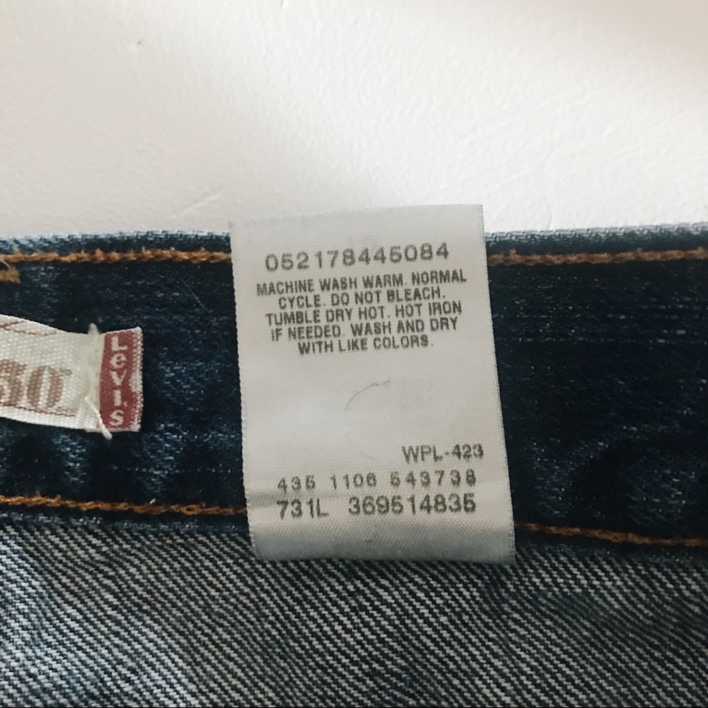 Levi’s Vintage 550 Relaxed Cotton Mom Shorts - Picture 6 of 6